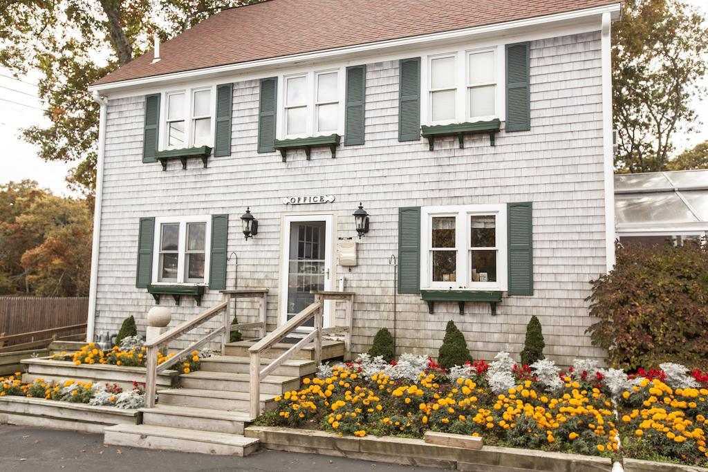 Cape Winds Resort Hyannis Extérieur photo