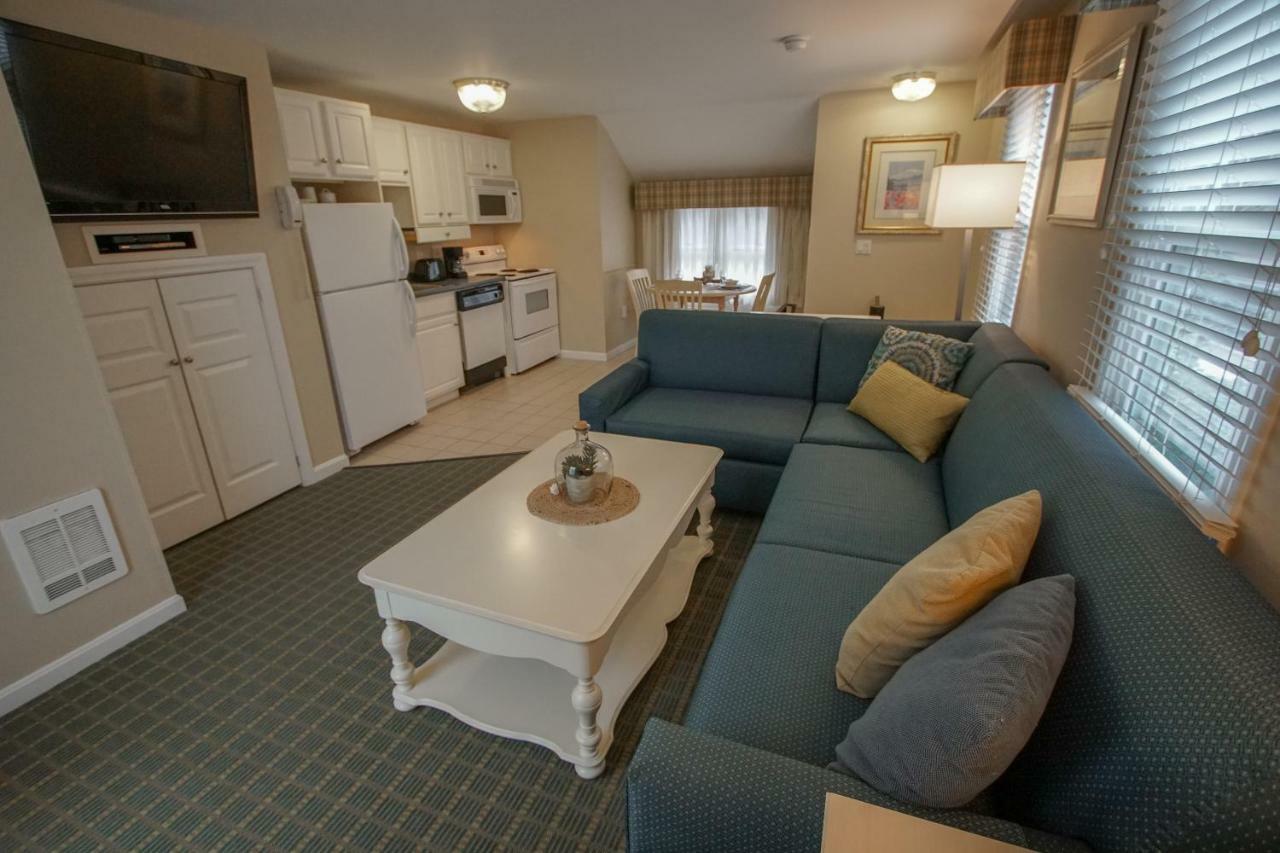 Cape Winds Resort Hyannis Extérieur photo